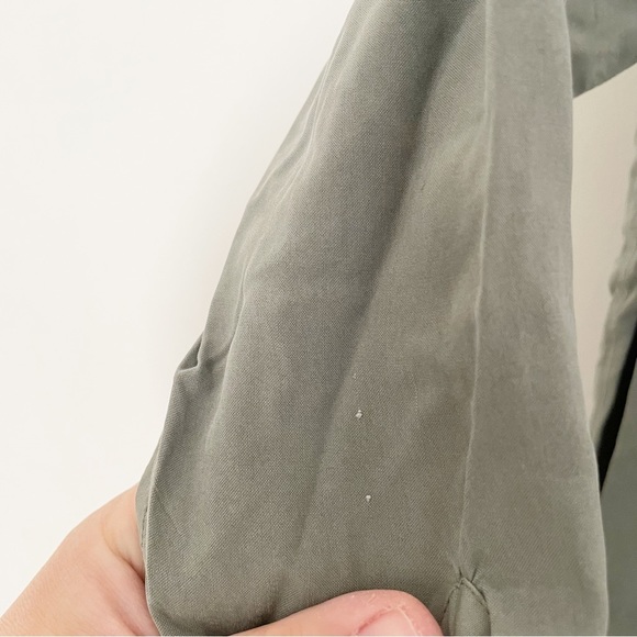 Vintage 90s Express 100% Silk Oversized Button Down Shirt Sage Green Size Small - Picture 6 of 8